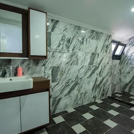 فيلة Lux Tatilin Dogru Adresi - Caner *